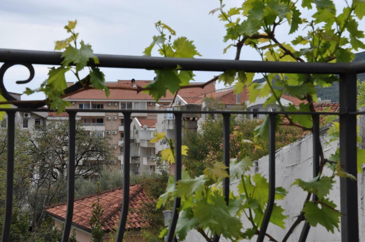Guest House Damjana Budva Exterior foto