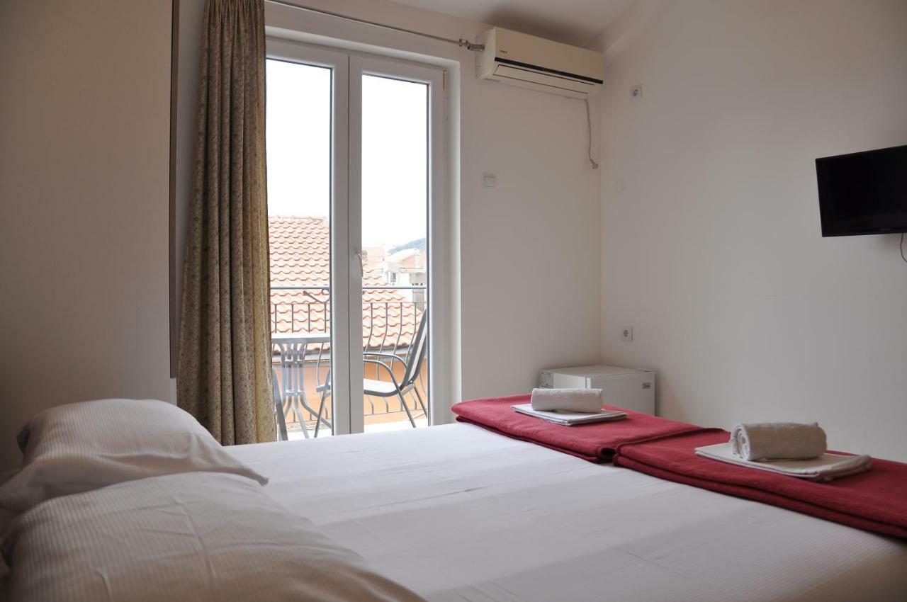 Guest House Damjana Budva Exterior foto